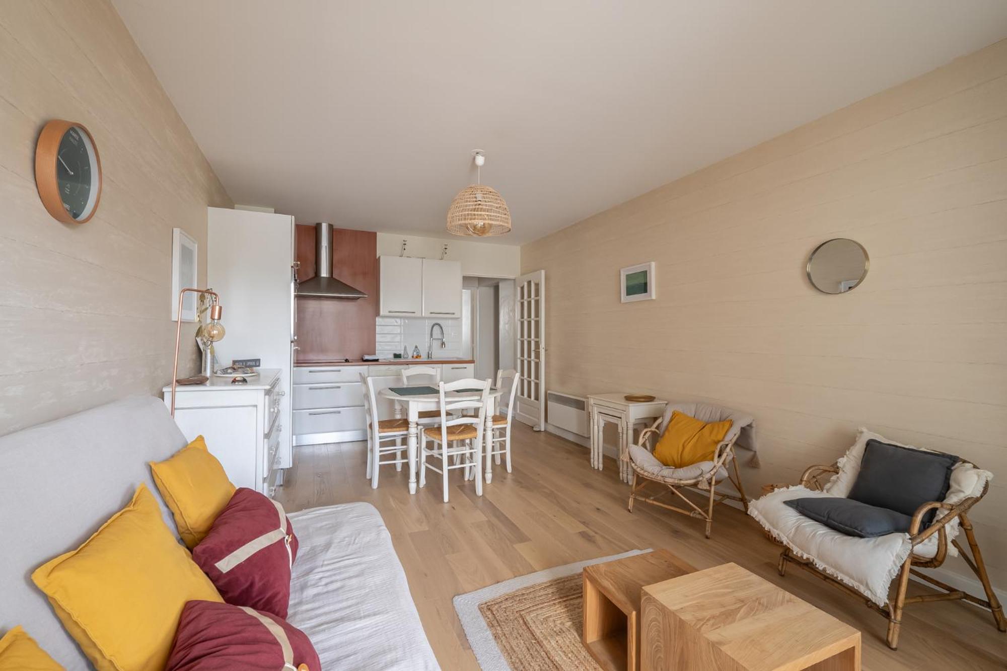 Agréable appartement et terrasse à 2 pas de la mer Wimereux Exterior foto
