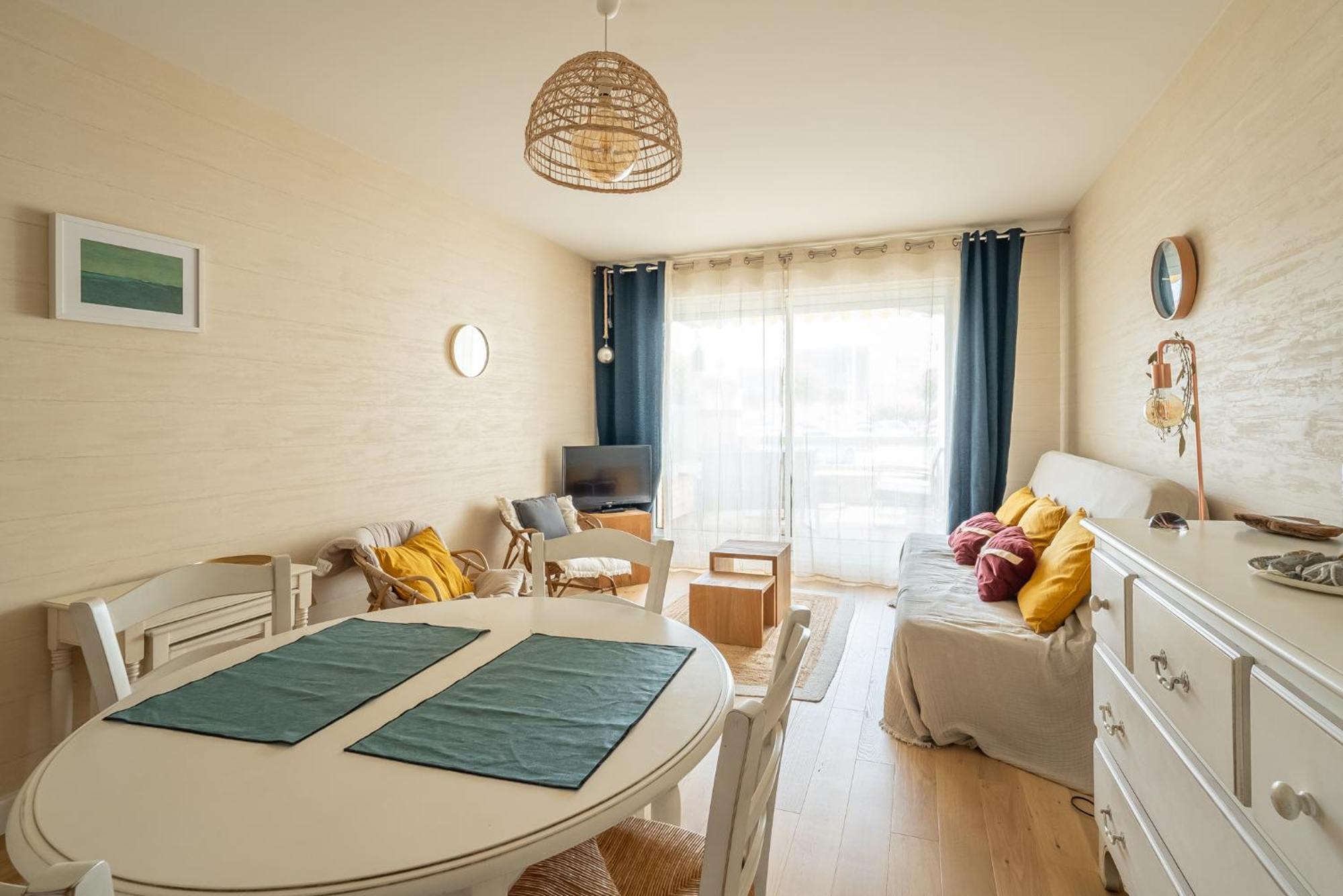 Agréable appartement et terrasse à 2 pas de la mer Wimereux Exterior foto